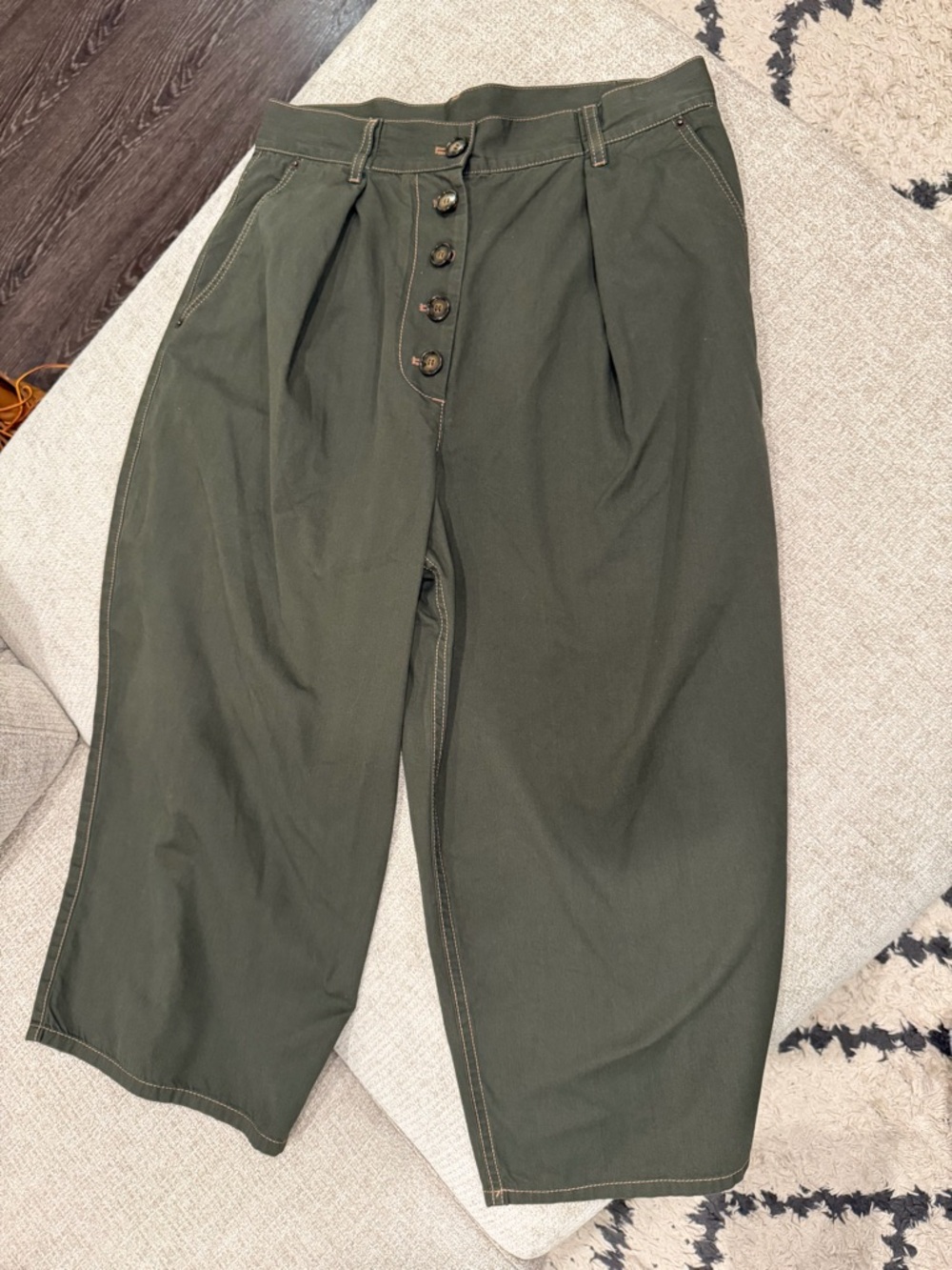 G Label by Goop De La Cruz Pleated Trousers - Picture 3 of 8